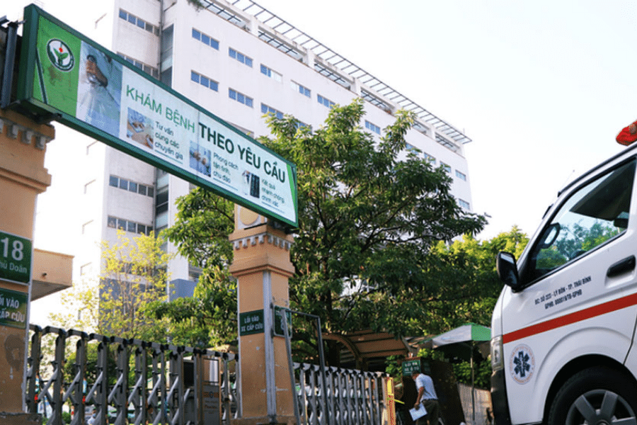 Địa chỉ 18 Phủ Doãn - Khoa khám bệnh theo yêu cầu C4 bệnh viện Hữu Nghị Việt Đức