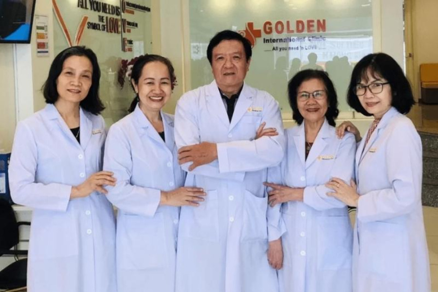 Đội ngũ bác sĩ tư vấn tại Khoa Khám - Nội soi Tiêu hóa của Golden Healthcare