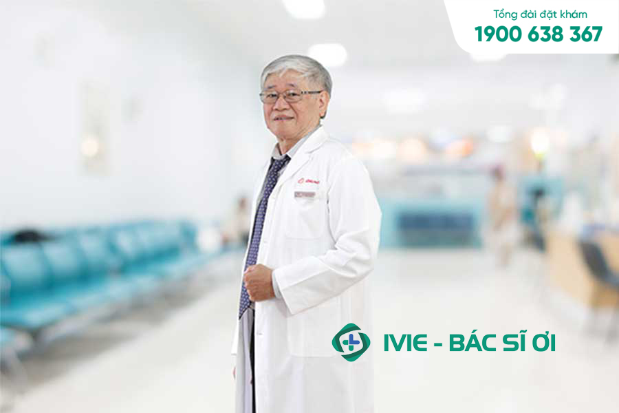GS.TS.BS Nguyễn Ngọc Hưng là một người bác sĩ nổi tiếng với đức tính chịu khó, cần cù 