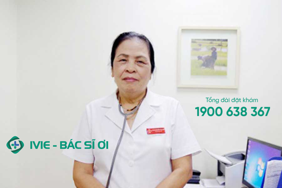 Bác sĩ Lanh đã từng tham gia thực tập sinh tại Bungari và đã từng là Nguyên trưởng khoa nhi của bệnh viện Việt - Bun