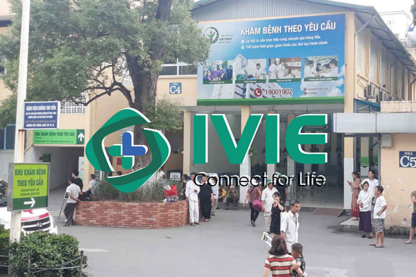 Bác sĩ chuyên khoa khám nhi và trẻ sơ sinh tại bệnh viện...