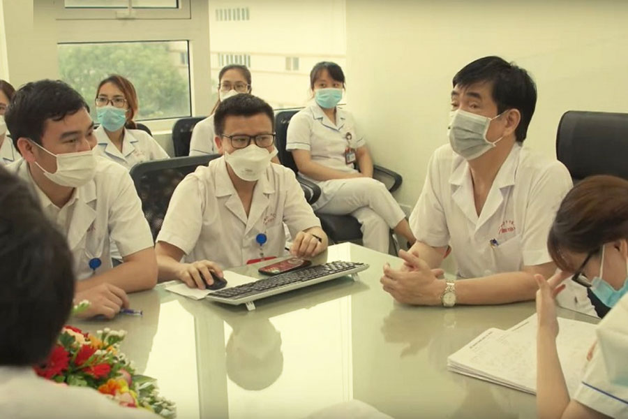 PGS. TS. Bác sĩ Hà Kim Trung chinh phục hàng ngàn ca bệnh khó