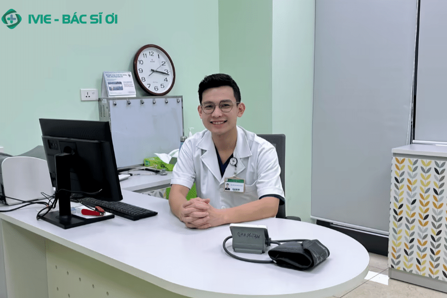 Bác sĩ Đường Mạnh Long là bác sĩ nam khoa giỏi tại Hà Nội