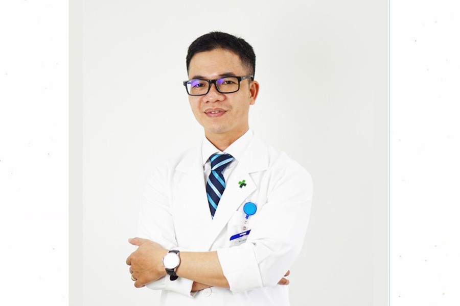 Bác sĩ Phan Hoàng Nguyên - Giám đốc Y Khoa