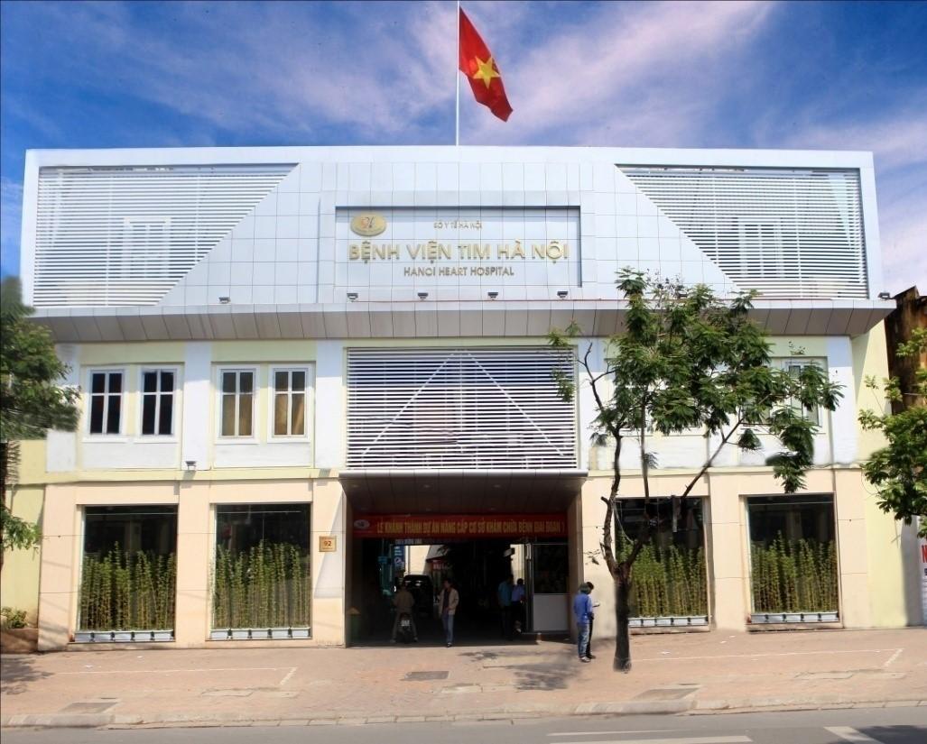 Banner Bệnh Viện Tim Hà Nội