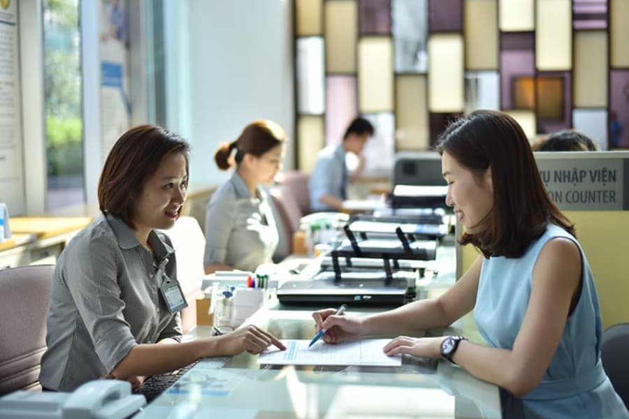 Tư vấn các dịch vụ bảo hiểm bệnh viện FV