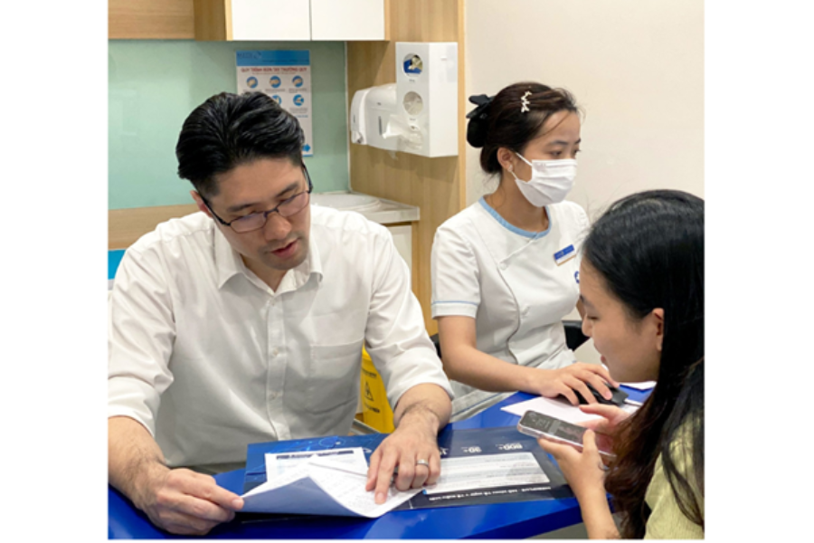 Chuyên gia Phẫu thuật mạch máu - Tiến sĩ, Bác sĩ Chen Min Qi