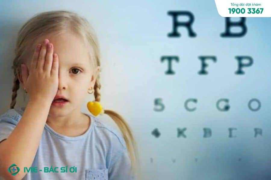 Trẻ đột nhiên giảm thị lực: lý do là gì?