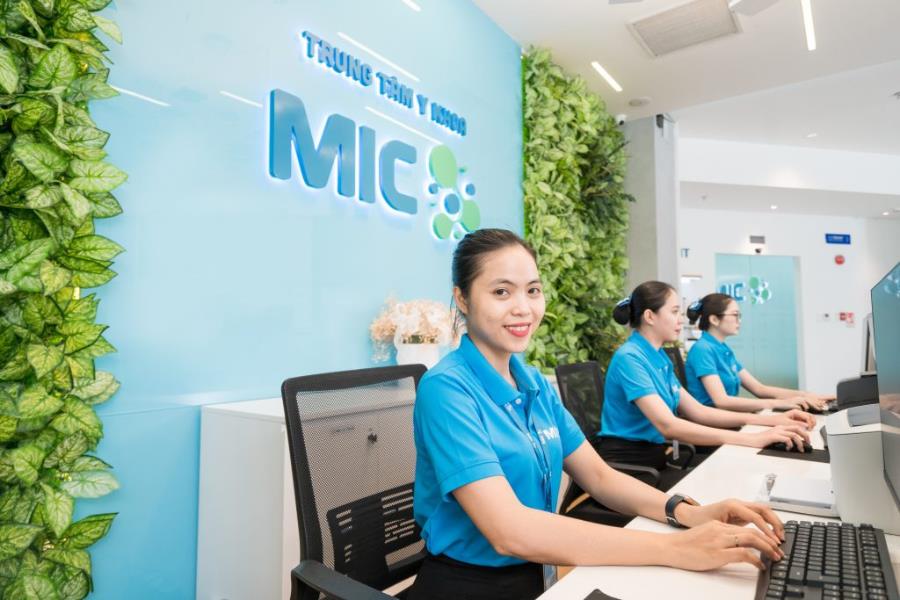 Đội ngũ nhân viên MIC Việt Nam sẵn sàng tư vấn, hỗ trợ khách hàng nhiệt tình