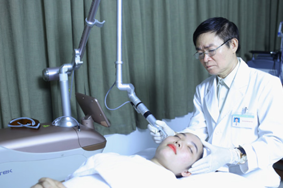 Phòng khám Da liễu Hà Nội sử dụng công nghệ hiện đại để khám và điều trị bệnh