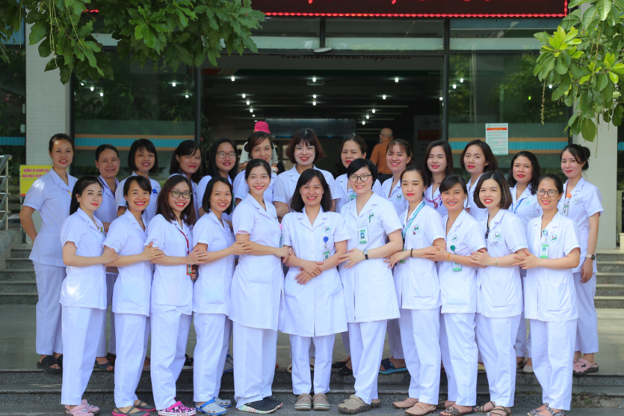 Đội ngũ cán bộ y tế Khoa Sản Bệnh viện đa khoa Đức Giang