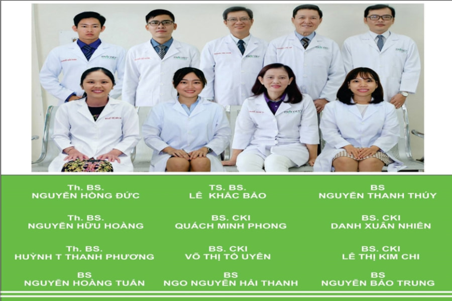 Đội ngũ bác sĩ với chuyên môn cao tại Phòng khám Phổi Việt
