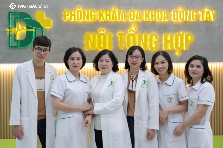 Đội ngũ y bác sĩ là niềm tự hào tại Phòng khám đa khoa Đông Tây