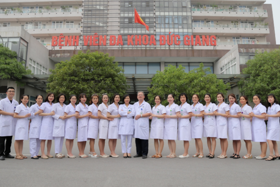 Đội ngũ y tế Bệnh viện đa khoa Đức Giang