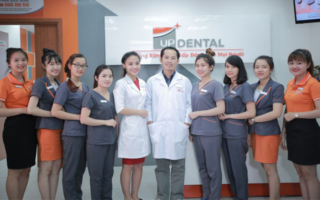 Banner Nha Khoa Niềng Răng Chuyên Sâu Up Dental