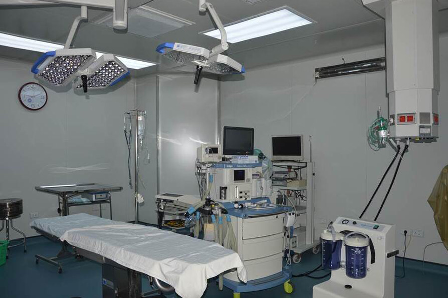 Hệ thống thiết bị hiện đại tại phòng mổ bệnh viện Quân y 354