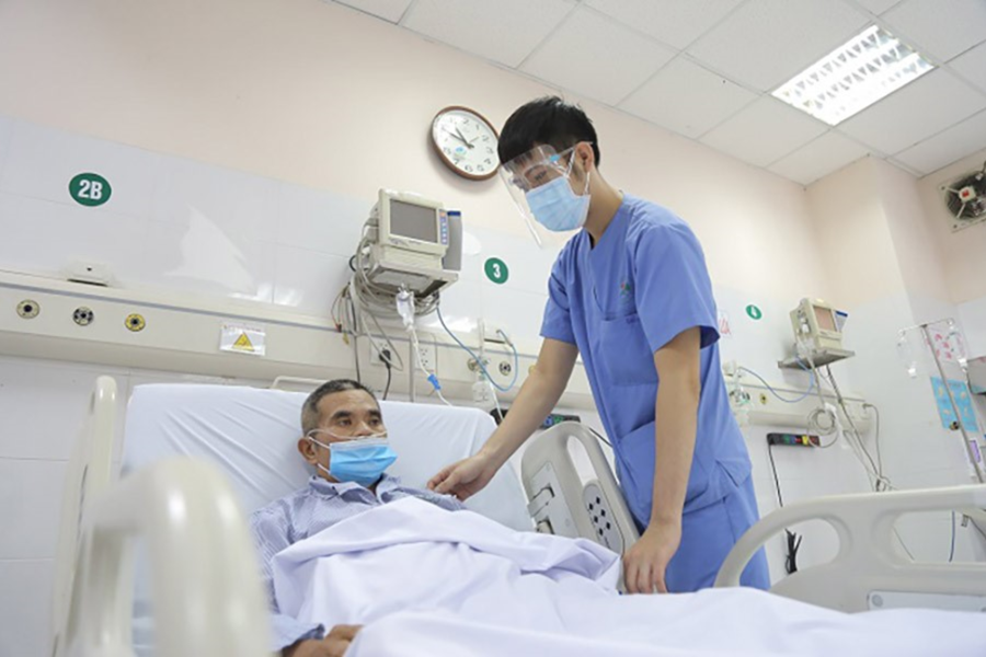 Hình ảnh bệnh nhân được chăm sóc tại Bệnh viện đa khoa Đức Giang