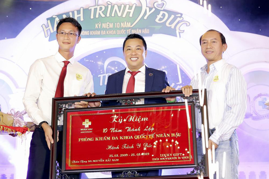 Hình ảnh Lễ kỷ niệm 10 năm Thành lập của phòng khám Đa khoa Nhân Hậu