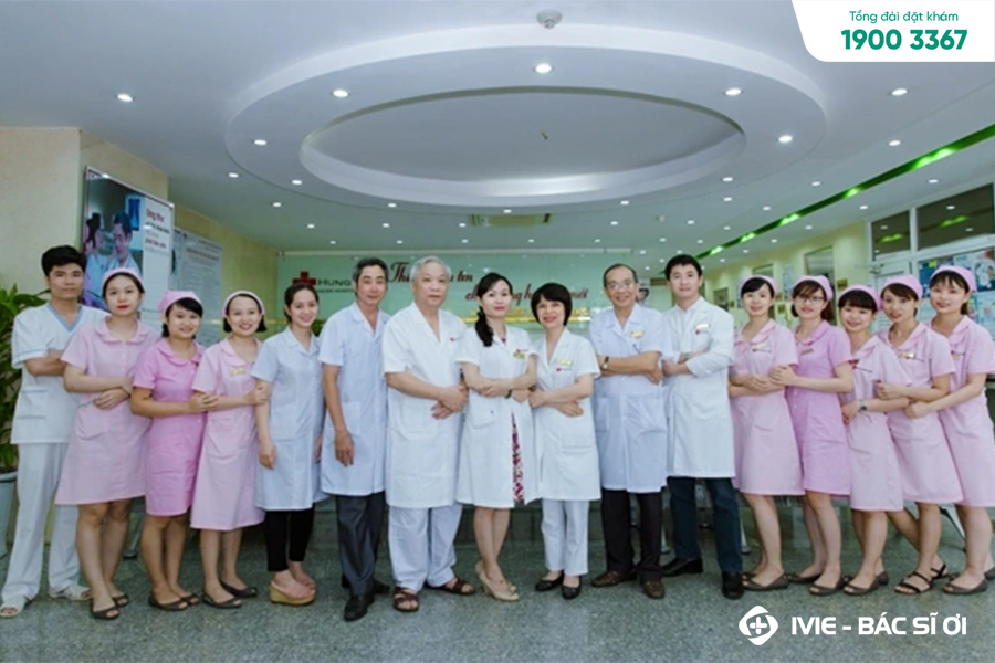 Đội ngũ bác sĩ giàu kinh nghiệm tại Bệnh viện Hưng Việt