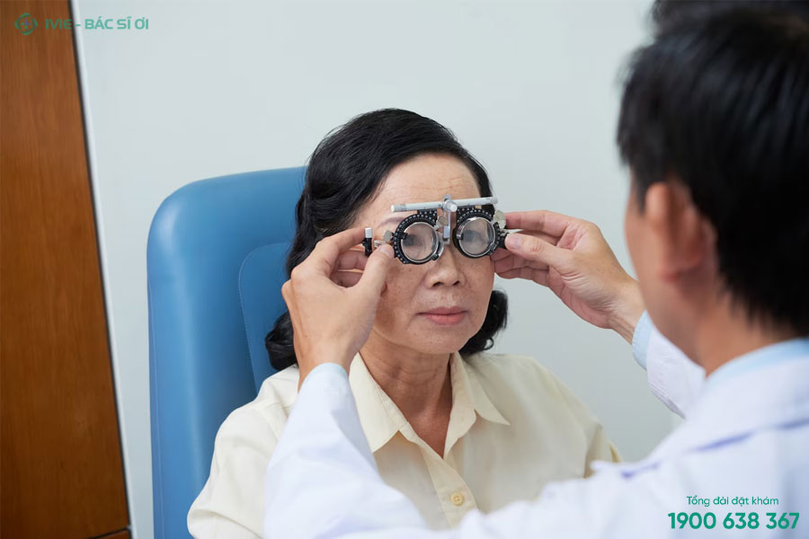 Bệnh viện Mắt Trung Ương cung cấp các dịch vụ chăm sóc mắt chuyên sâu cho cả người lớn và trẻ nhỏ