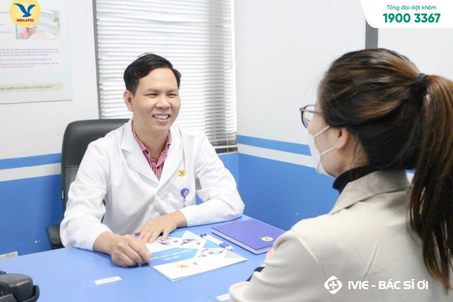 Khám sức khỏe tâm thần cùng với TS.BS Đinh Việt Hùng tại bệnh viện Đa khoa MEDLATEC