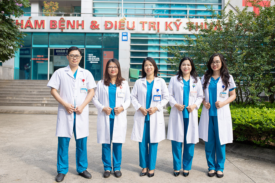 Đội ngũ bác sĩ khám tai mũi họng tại Bệnh viện Giao thông vận tải Trung Ương