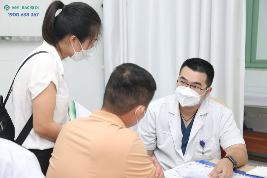 Khám tiết niệu với Bác sĩ khoa Tiết niệu Bệnh viện Việt Đức