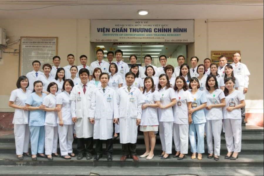 Khoa phẫu thuật chi trên và y học thể thao bệnh viện Hữu nghị Việt Đức