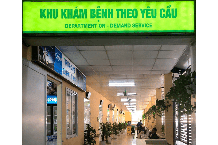 Hình ảnh khu khám bệnh theo yêu cầu bệnh viện Hữu Nghị Việt Đức