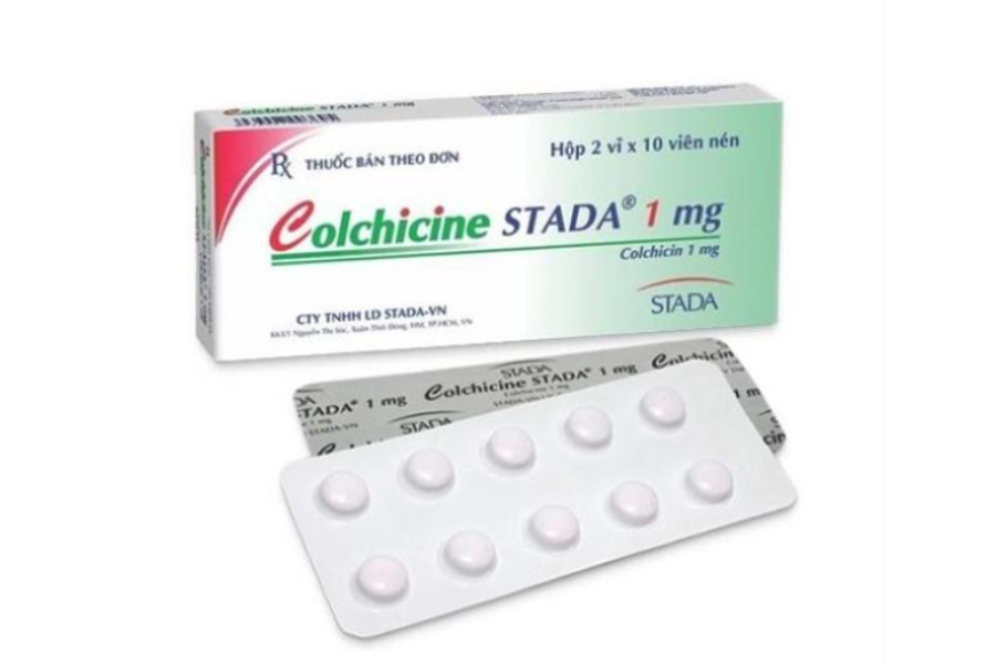 Hết sức thận trọng khi sử dụng corticosteroid do thuốc có rất nhiều tác dụng phụ đi kèm