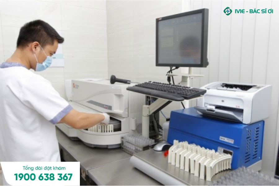 Máy móc thiết bị hiện đại phục vụ quá trình xét nghiệm tại Bệnh viện Bảo Sơn 2