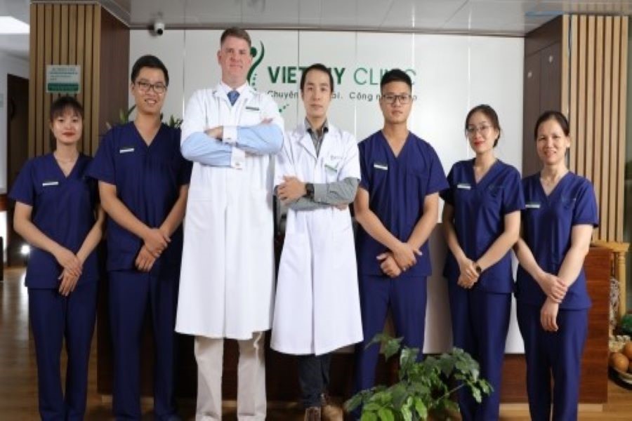 Một số Bác sĩ và Điều dưỡng viên tại Việt Mỹ Clinic