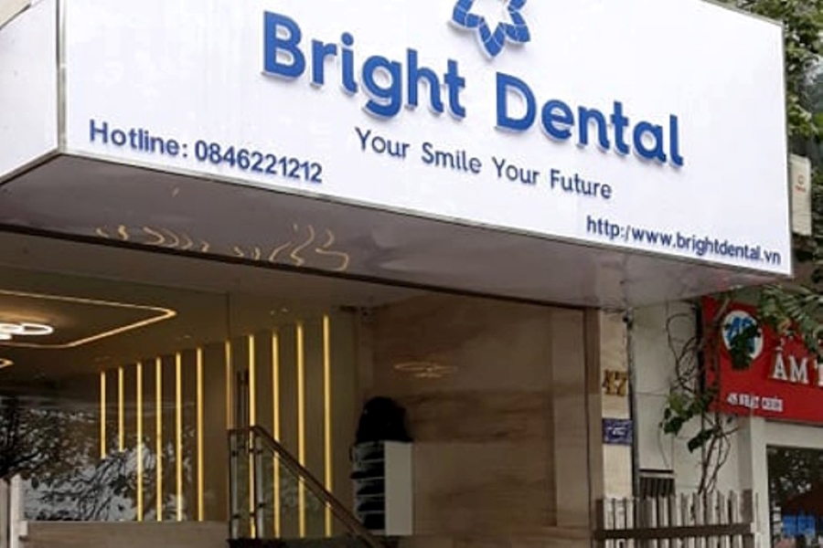 Hình ảnh bên ngoài của Bright Dental