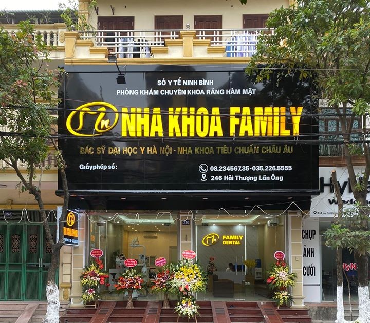 Banner Nha Khoa Family Ninh Bình