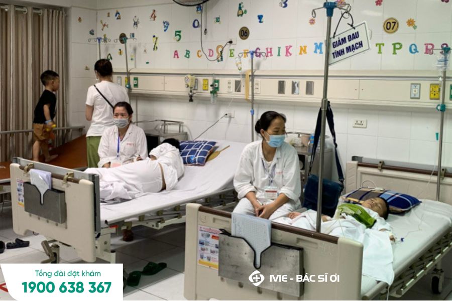 Phòng bệnh Nhi thoáng mát sạch sẽ tại Bệnh viện Việt Đức