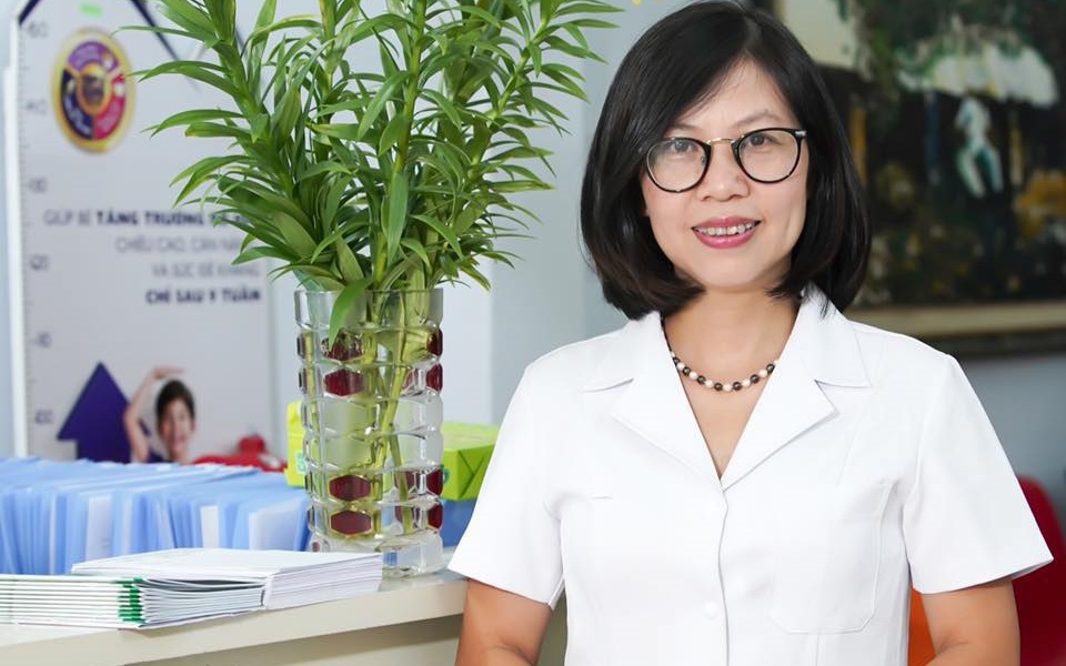 Tiến sĩ Bác sĩ Lê Thị Thu Hương - người làm nên thương hiệu cho phòng khám Họa Mi