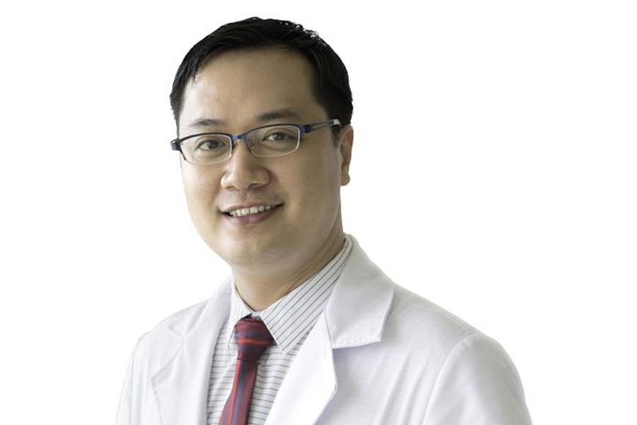 Bác sĩ Đỗ Mạnh Hùng bệnh viện Việt Đức