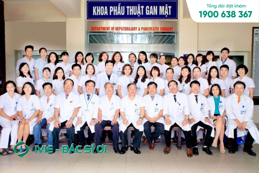Đội ngũ y bác sĩ giỏi được đào tạo chuyên sâu về khoa Gan - Mật tại Việt Đức