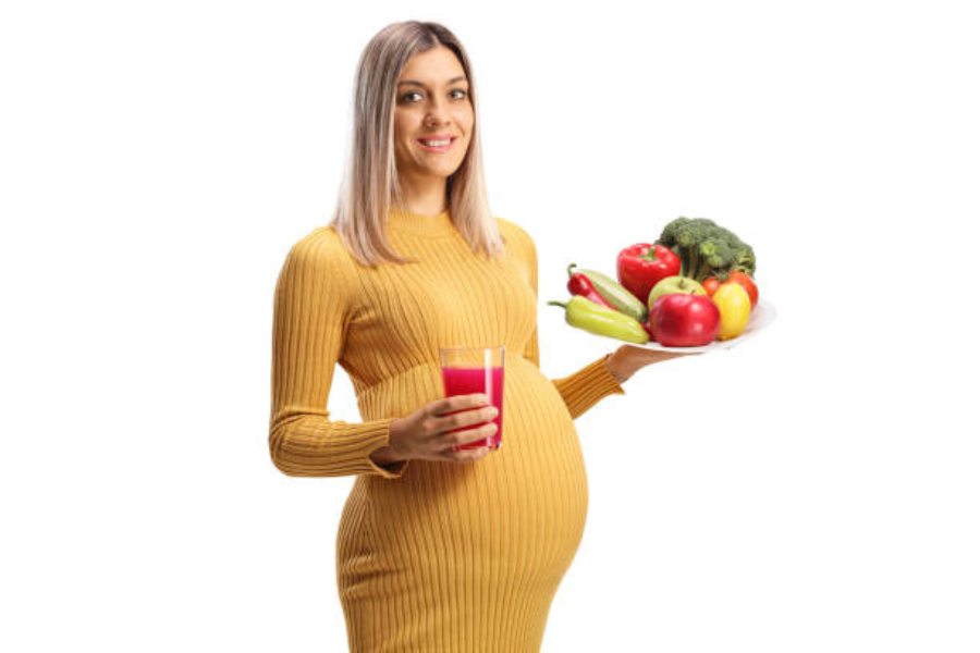 Ăn các thực phẩm có lợi cho sức khỏe răng miệng và sức khỏe bà mẹ cũng như thai nhi.