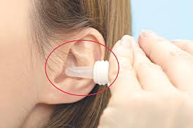 Cẩn trọng khi dùng thuốc nhỏ tai khi bị viêm tai giữa