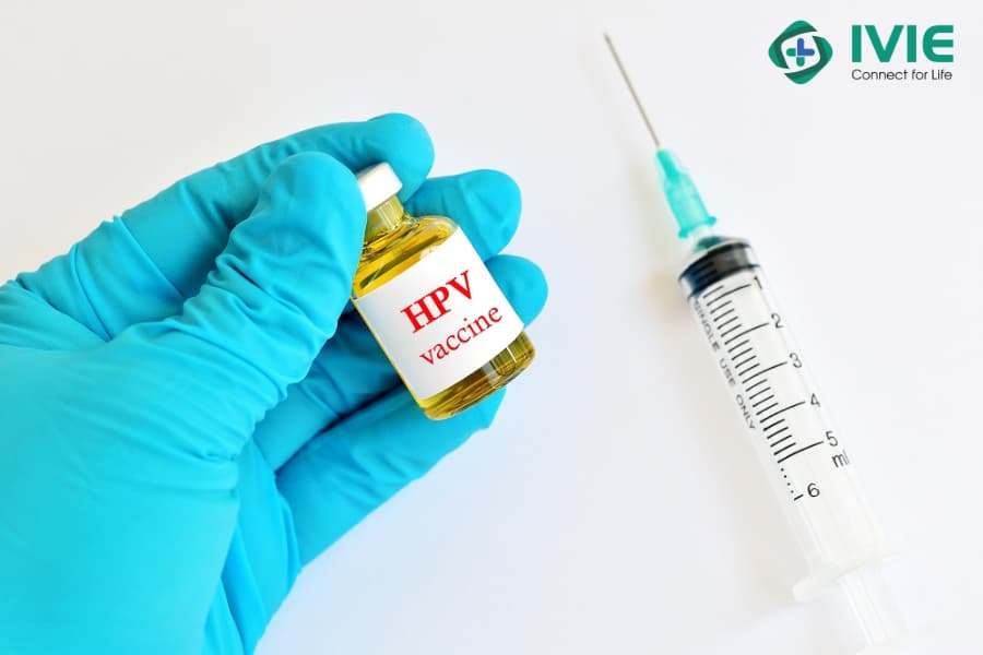 Tiêm vắc xin HPV