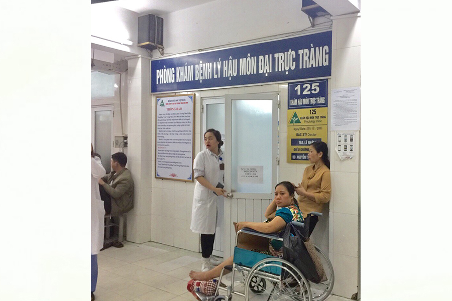 Khu vực khám Đại trực tràng - Tầng sinh môn của Bệnh viện Việt Đức