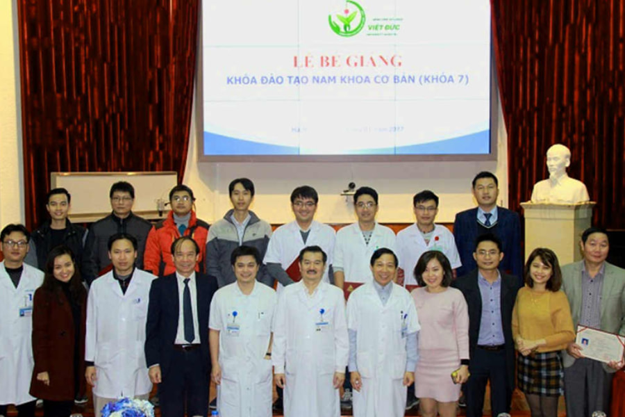 Đội ngũ bác sĩ Khoa Nam học Bệnh viện Hữu nghị Việt Đức
