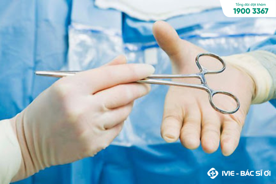 Phẫu thuật cắt bao quy đầu có thể được thực hiện trong những trường hợp nặng