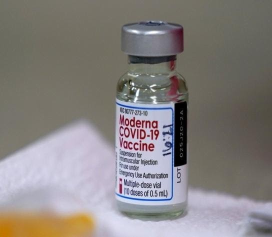 Ai nên tiêm vaccine Covid-19 Moderna?