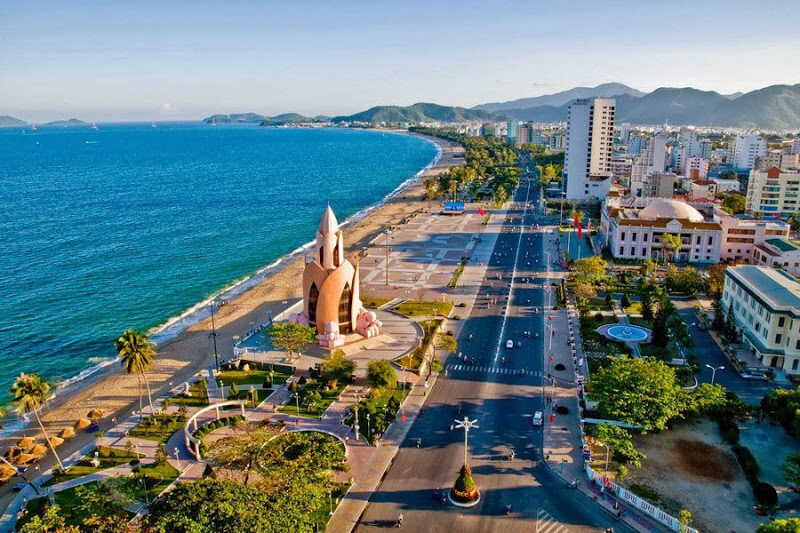 Xét nghiệm Covid-19 trước các chuyến bay tới Nha Trang