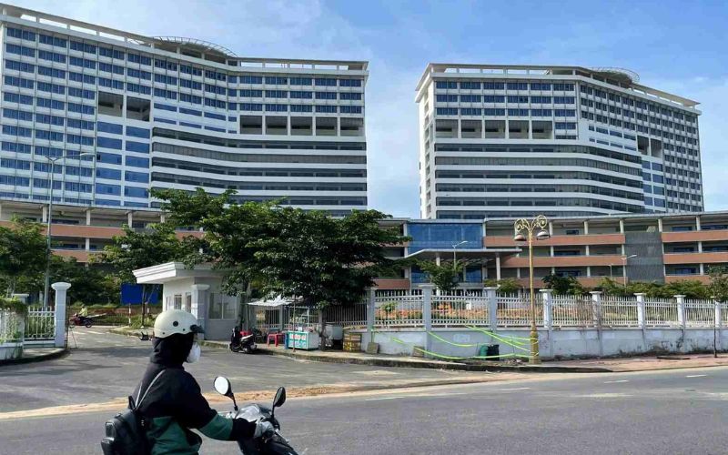 Bệnh viện Bình Dương tiếp nhận và phục vụ đa dạng đối tượng người bệnh trong khu vực