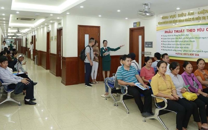 Bạn nên mang đầy đủ giấy tờ BHYT để được hưởng quyền lợi tối đa