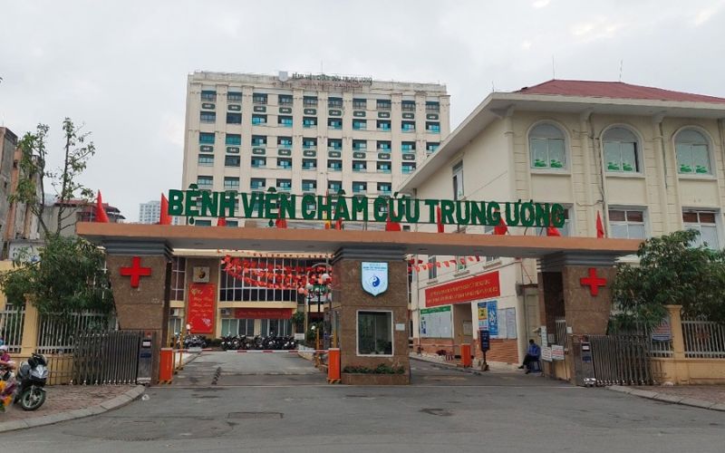 Bệnh viện Châm cứu Trung ương là bệnh viện công lập trực thuộc Bộ Y tế