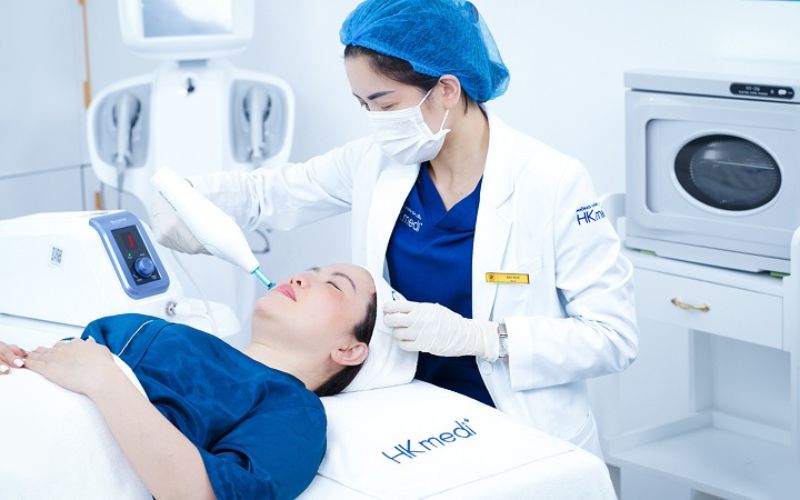 Phòng khám HKMEDI phát triển đa dạng dịch vụ điều trị da liễu và chăm sóc thẩm mỹ công nghệ cao